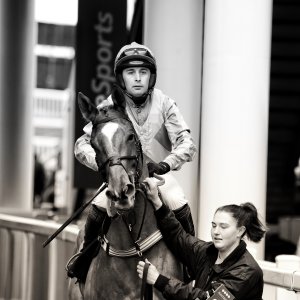 Aintree | Becher Chase | 3/12/22